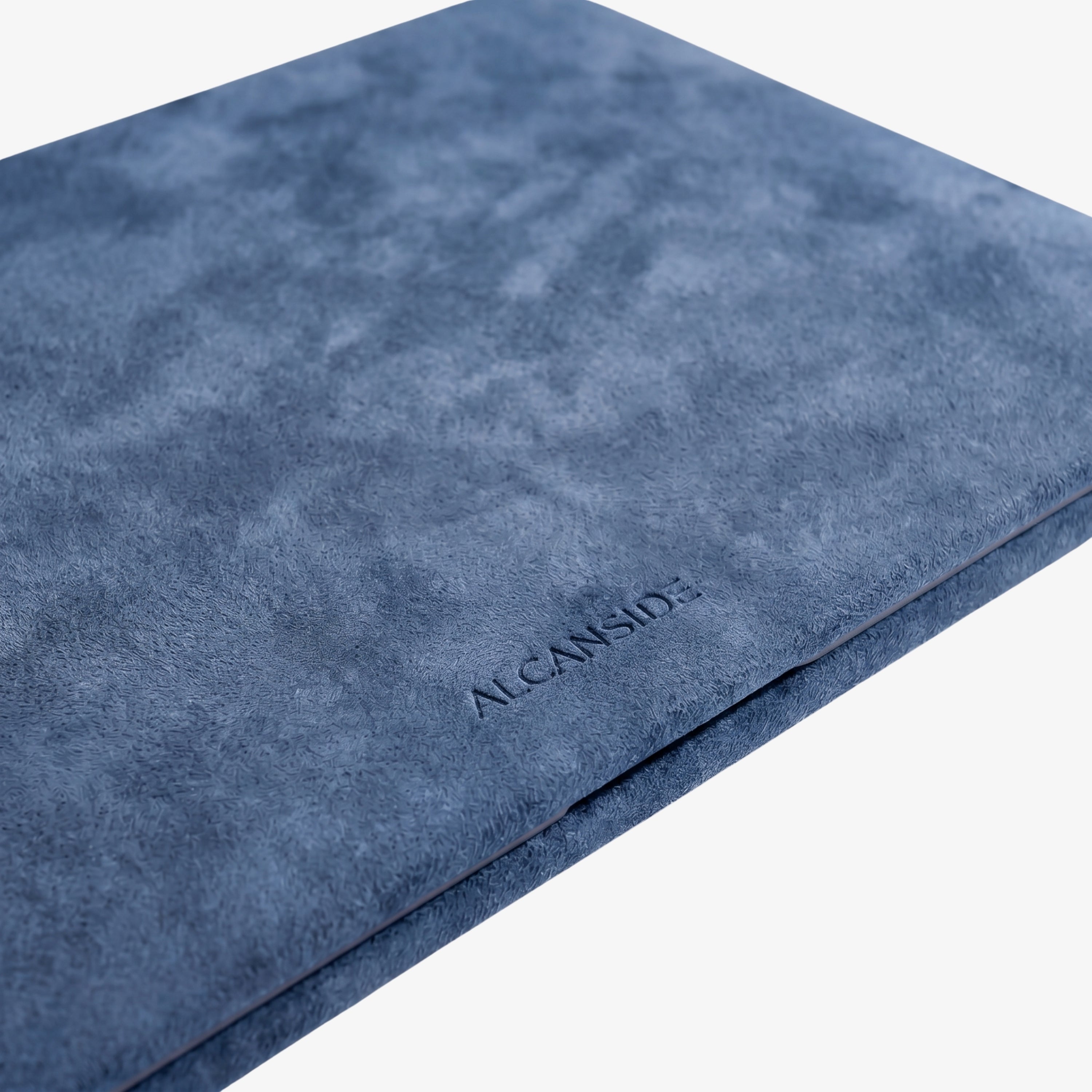 Alcantara MacBook Neo Cover – For 13 inch (2026) – Ocean Blue