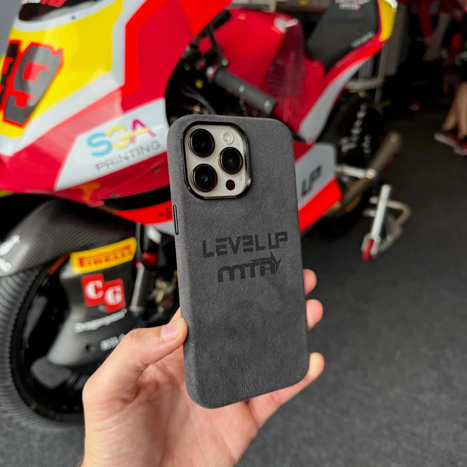 iPhone Alcantara Case - LEVEL UP MTA - Space Grey