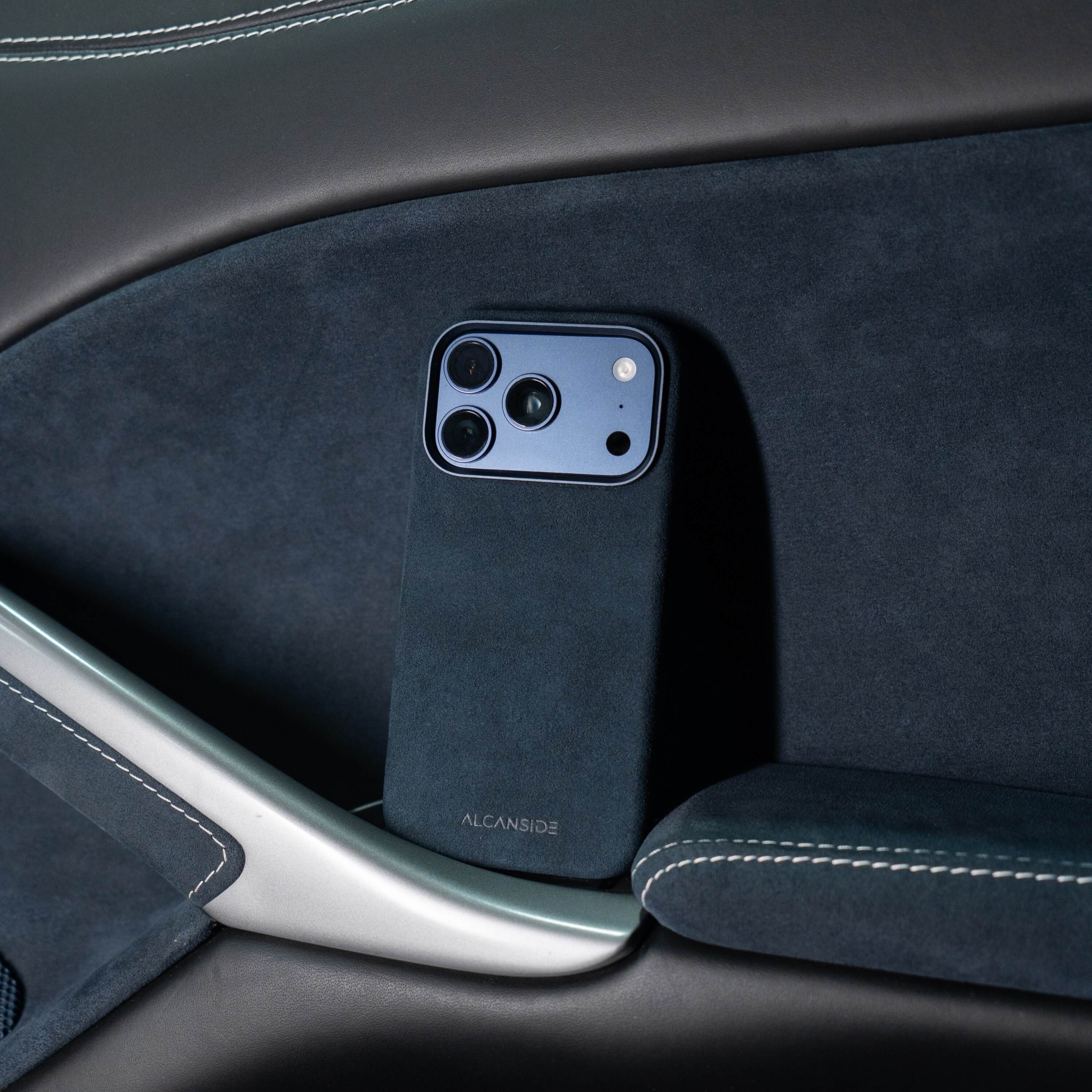 iPhone 17 Pro - Alcantara Case - Navy Blue