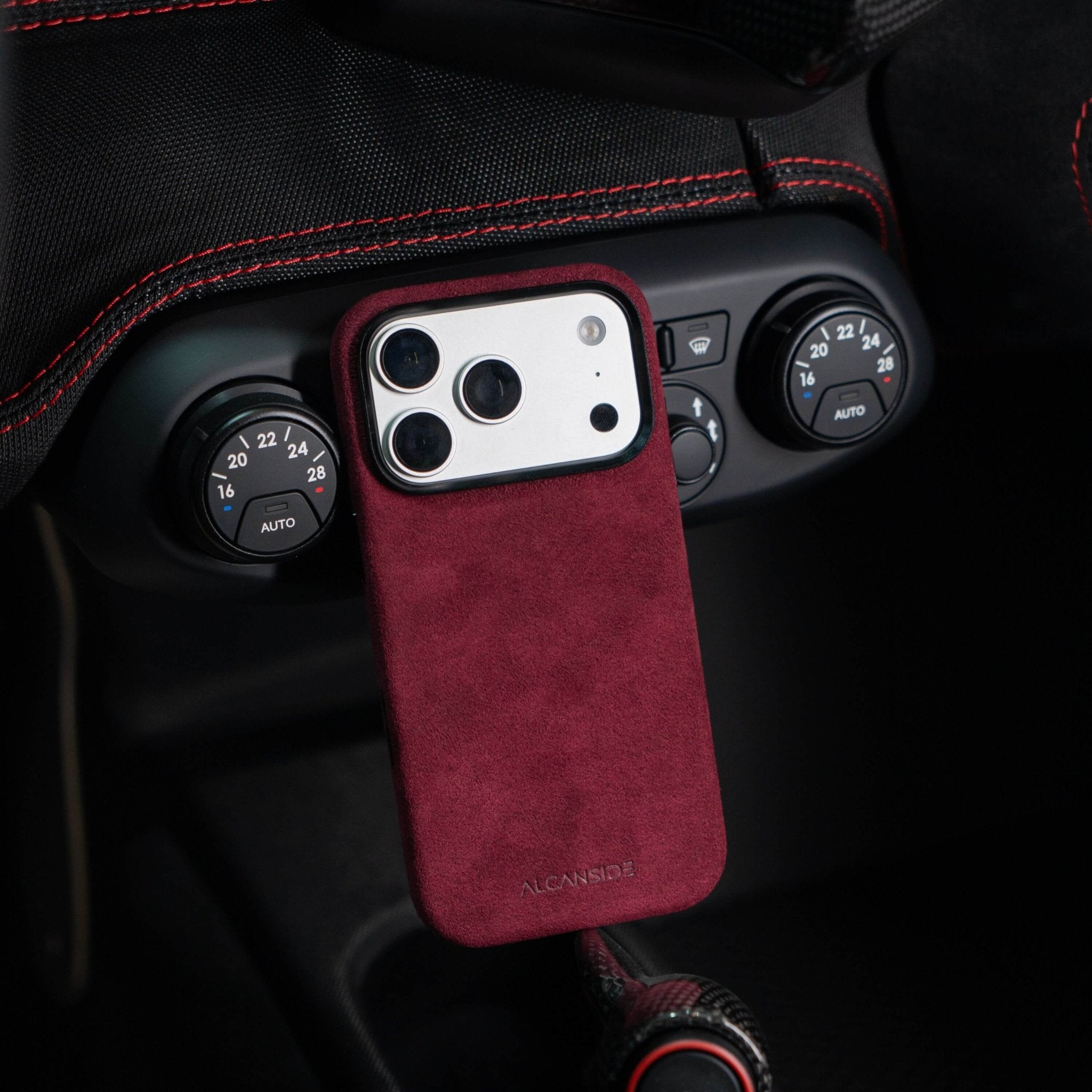 iPhone 17 Pro Max - Alcantara Case - Wine Red - Alcanside